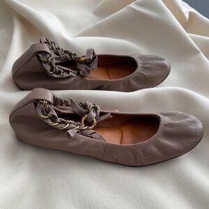 Lanvin Taupe Flats with Chain Ankle Strap, size 40.5 (fits like a size 9!)